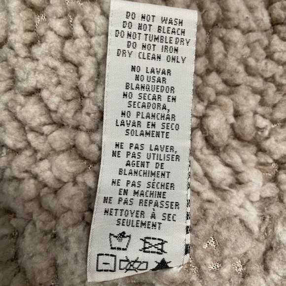 Thread + Supply Sherpa Sleeveless Vest Jacket Plush Fleece Top Size Medium - Picture 4 of 7